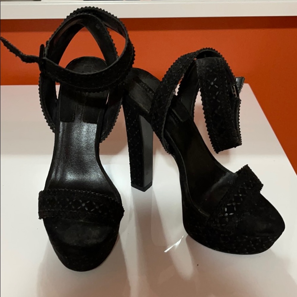 Zara chunky black heel